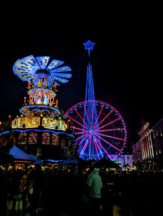xmas_market.jpg